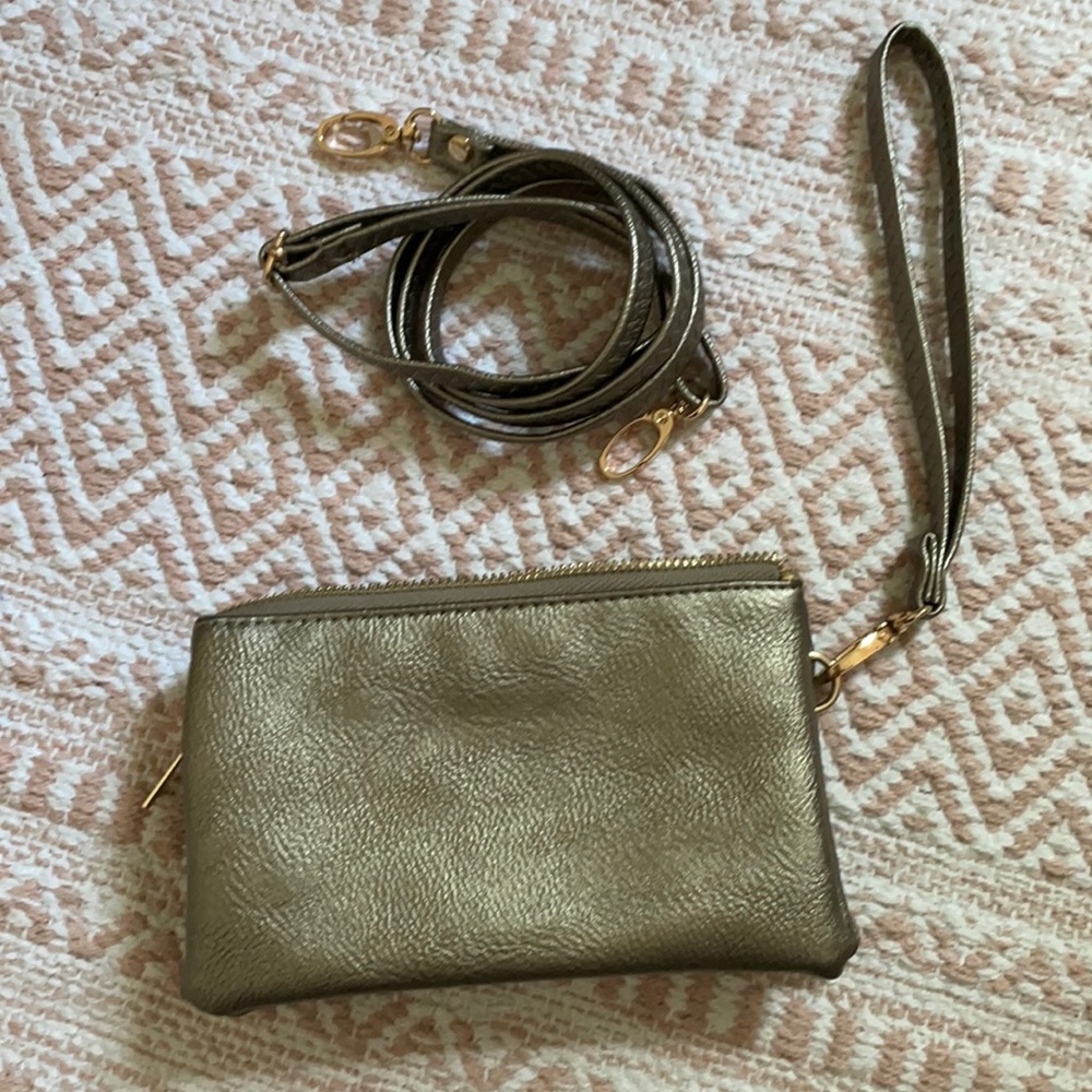 Clutch wallet with removable strap